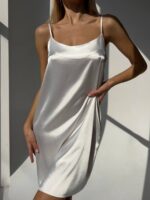 Victoria’s Secret İpek Saten Sabahlık Takım Pembe Beyaz